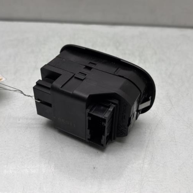 Interrupteur de leve vitre avant gauche PEUGEOT 206 Photo n°3