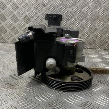 Pompe de direction PEUGEOT 206 Photo n°1