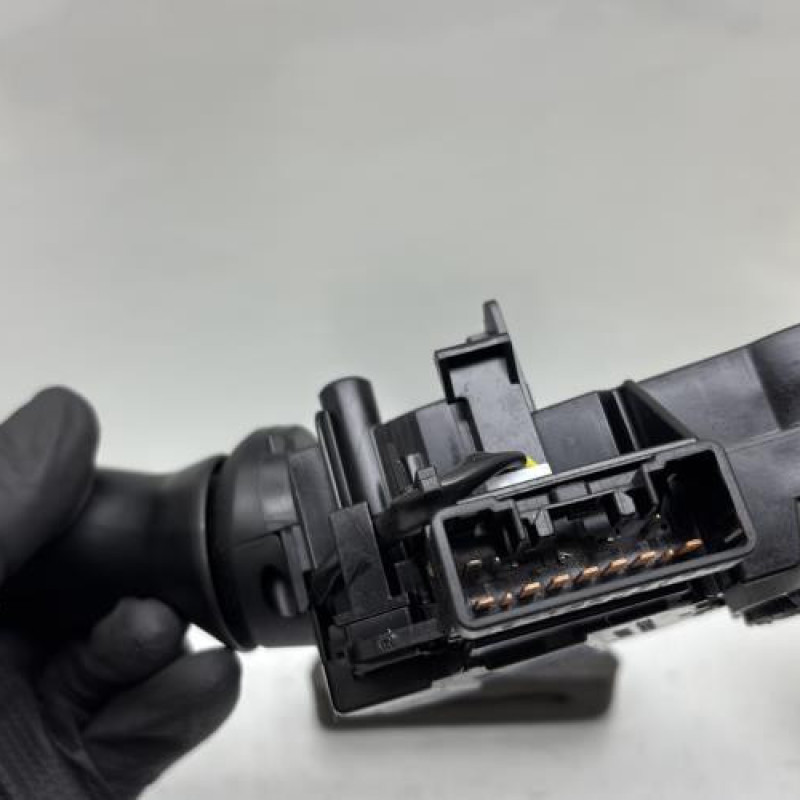 Commodo phare TOYOTA YARIS 2 Photo n°3