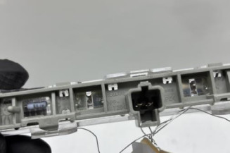 Feu arriere stop central TOYOTA YARIS 2