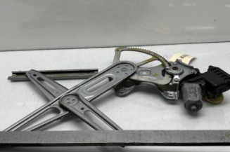 Leve vitre electrique avant gauche TOYOTA YARIS 2