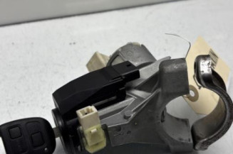 Neiman TOYOTA YARIS 2 Photo n°1