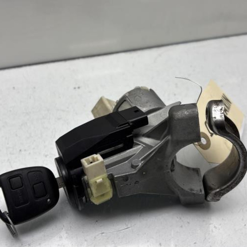 Neiman TOYOTA YARIS 2 Photo n°1