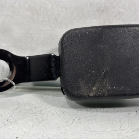 Attache ceinture avant droit DACIA SANDERO 1