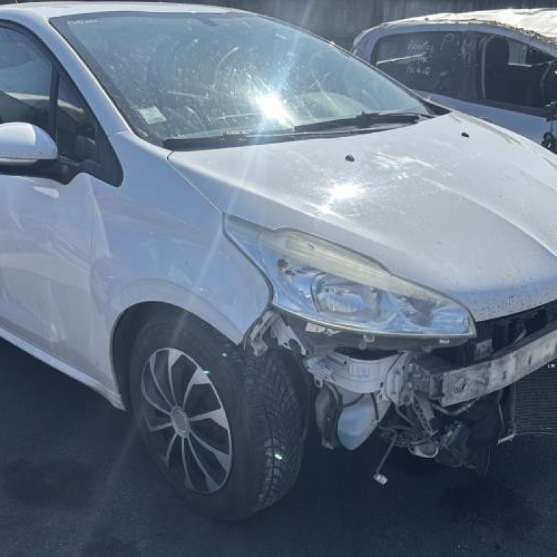 Charniere de capot PEUGEOT 208 1 Photo n°5