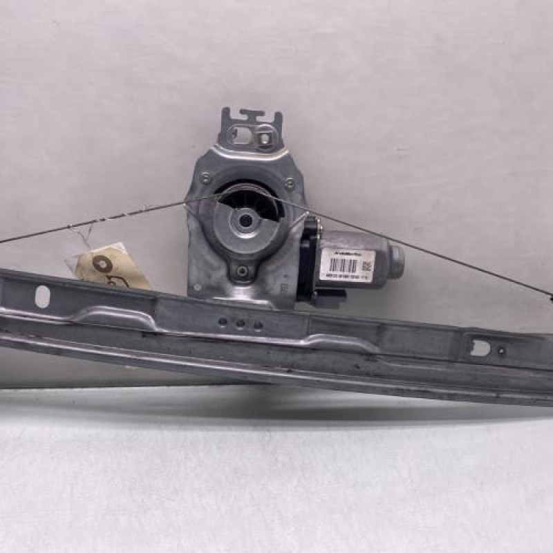 Leve vitre electrique avant droit PEUGEOT 207 Photo n°1