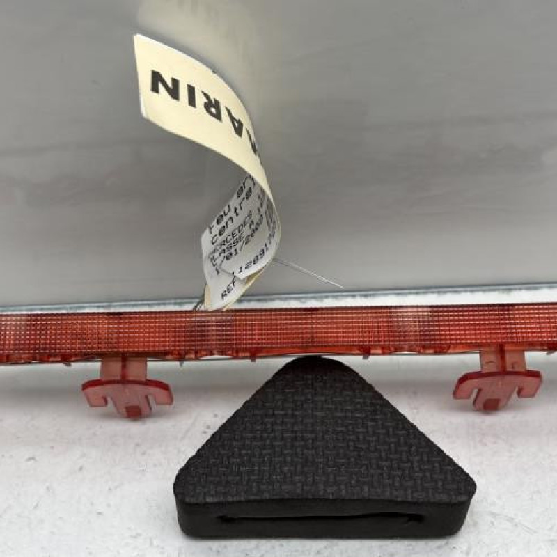 Feu arriere stop central MERCEDES CLASSE A 169 Photo n°1