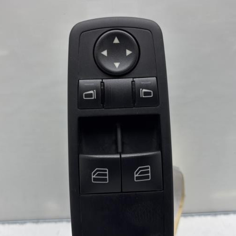 Interrupteur de leve vitre avant gauche MERCEDES CLASSE A 169 Photo n°2