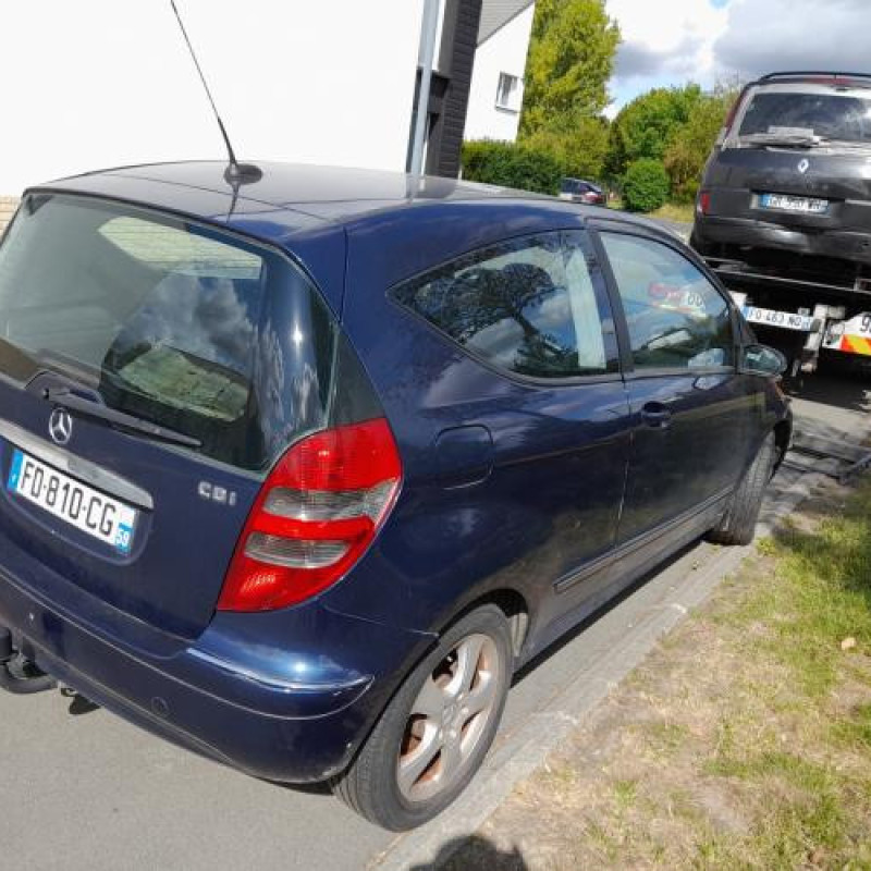 Interrupteur de leve vitre avant gauche MERCEDES CLASSE A 169 Photo n°8