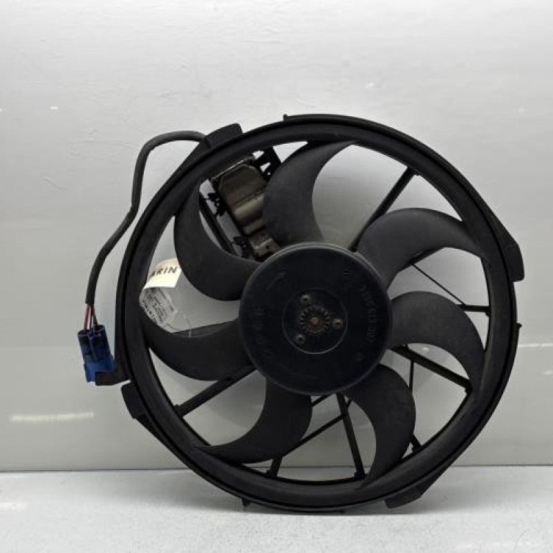 Moto ventilateur radiateur MERCEDES CLASSE A 169 Photo n°1