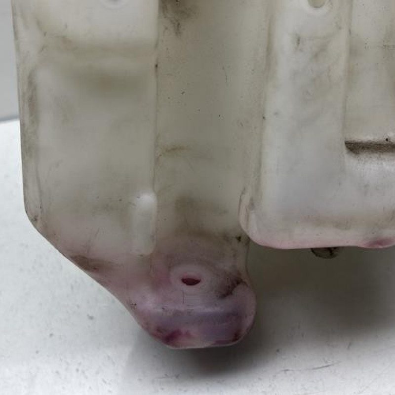 Vase de lave glace MERCEDES CLASSE A 169 Photo n°2