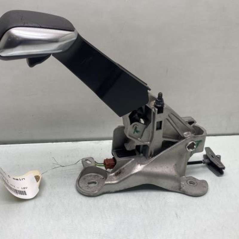 Levier frein à main PEUGEOT 2008 1 Photo n°1