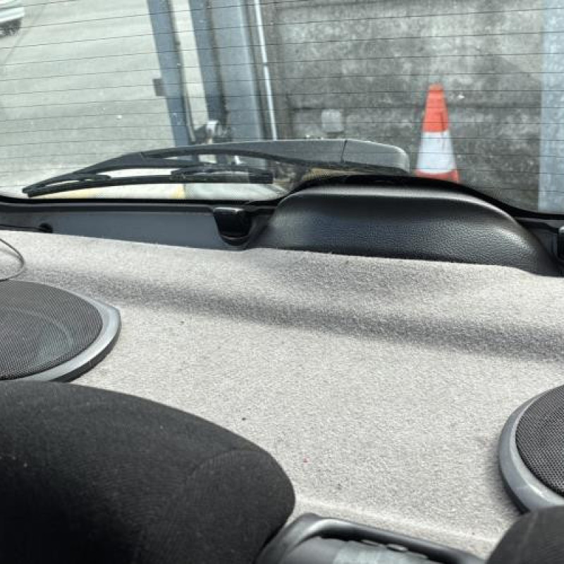 Boitier air bag PEUGEOT 206 Photo n°20