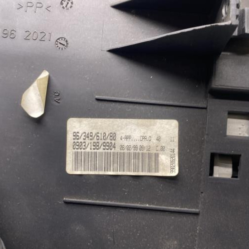 Compteur PEUGEOT 206 Photo n°3