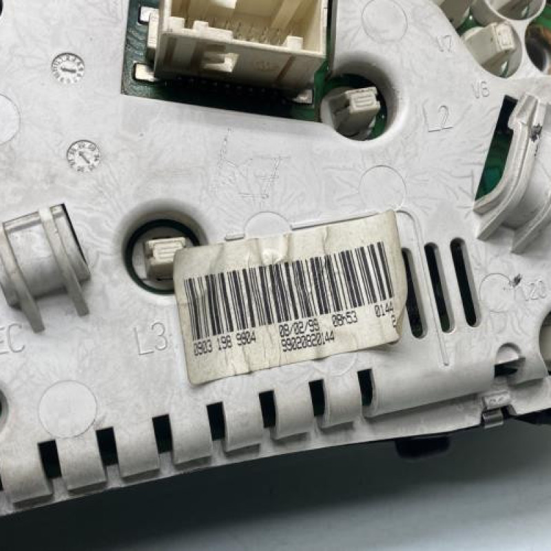 Compteur PEUGEOT 206 Photo n°6