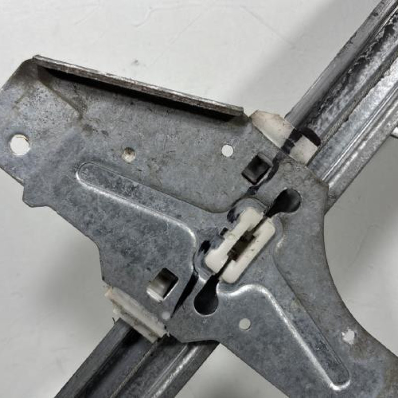 Leve vitre electrique avant gauche PEUGEOT 307 Photo n°4