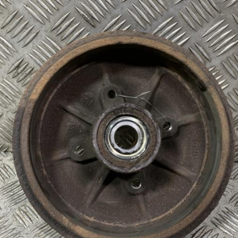 Tambour arriere droit CITROEN C2 Photo n°3