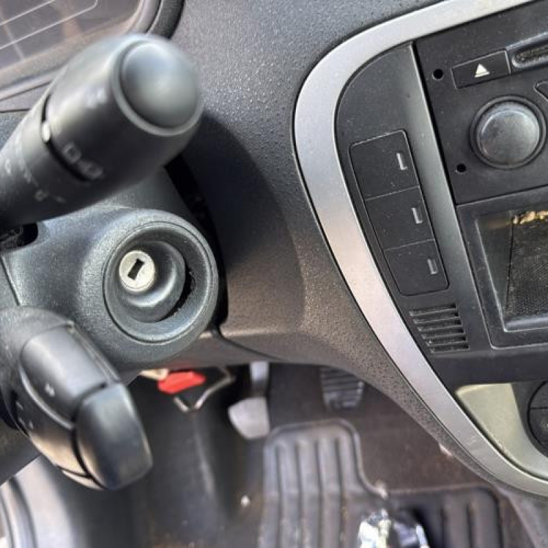 Tambour arriere gauche CITROEN C2 Photo n°17