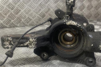 Pivot de moyeu avant droit RENAULT MASTER 3