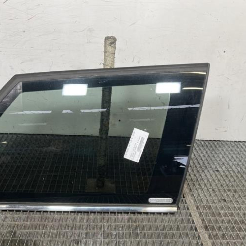 Custode arriere droit CITROEN C4 GRAND PICASSO 1 Photo n°1