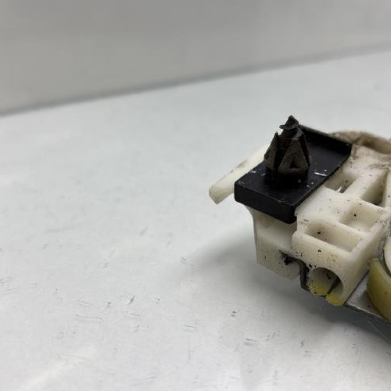 Leve vitre electrique arriere gauche CITROEN C4 GRAND PICASSO 1 Photo n°5