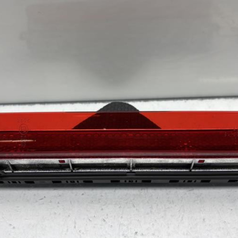 Feu arriere stop central FIAT 500 2 Photo n°1