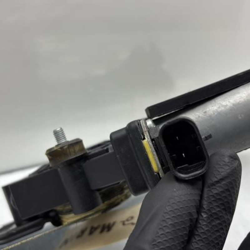 Leve vitre electrique avant gauche FIAT 500 2 Photo n°4