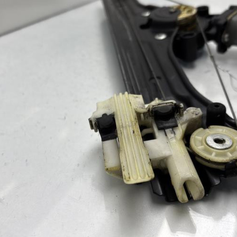 Leve vitre electrique avant gauche FIAT 500 2 Photo n°6