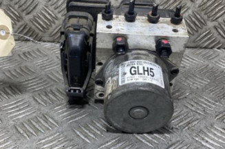 Bloc ABS (freins anti-blocage) HYUNDAI I 20 2 Photo n°1