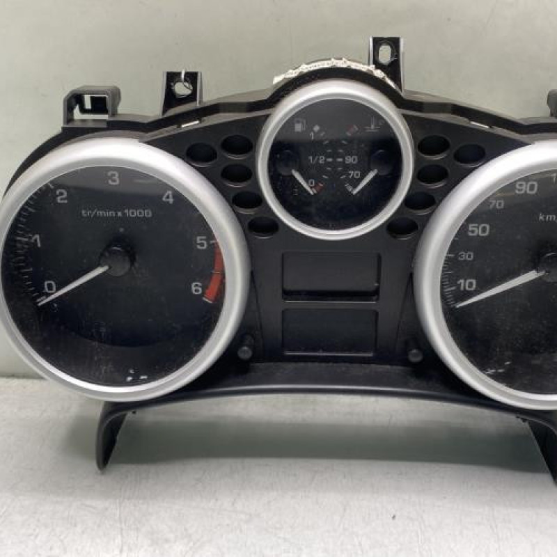 Compteur PEUGEOT 207 Photo n°1