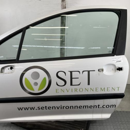 Porte avant gauche PEUGEOT 207 Photo n°1