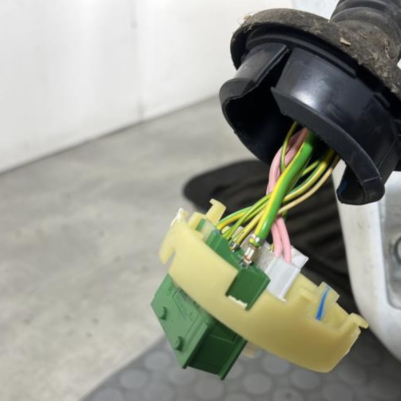 Porte avant gauche PEUGEOT 207 Photo n°3