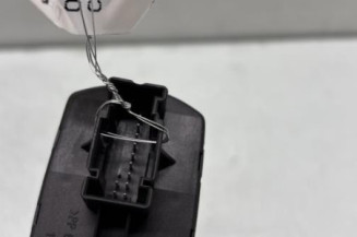 Interrupteur de leve vitre avant gauche OPEL CORSA E