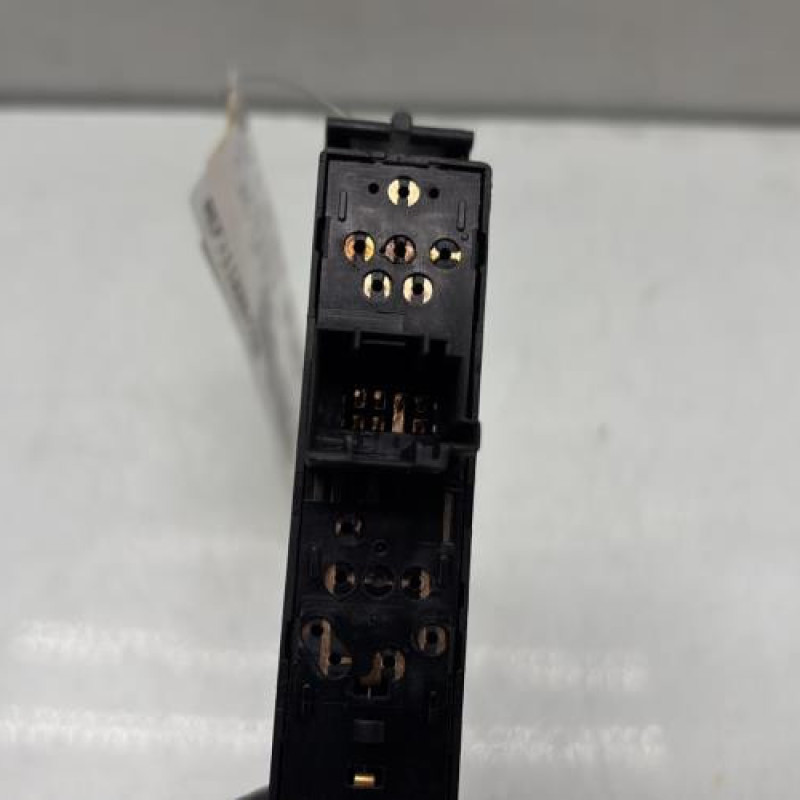 Interrupteur de leve vitre avant gauche BMW SERIE 3 E46 Photo n°3