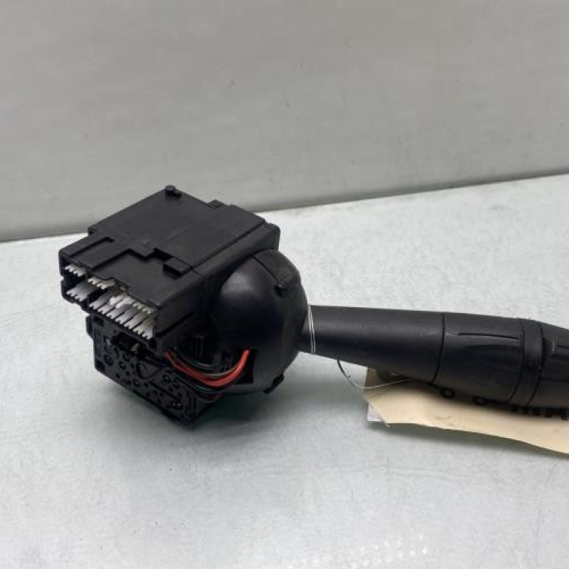 Commodo phare DACIA LODGY Photo n°2