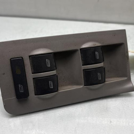 Interrupteur de leve vitre avant gauche AUDI A6 2 Photo n°1