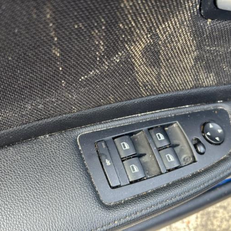 Anti brouillard gauche (feux) BMW SERIE 1 E87 Photo n°14