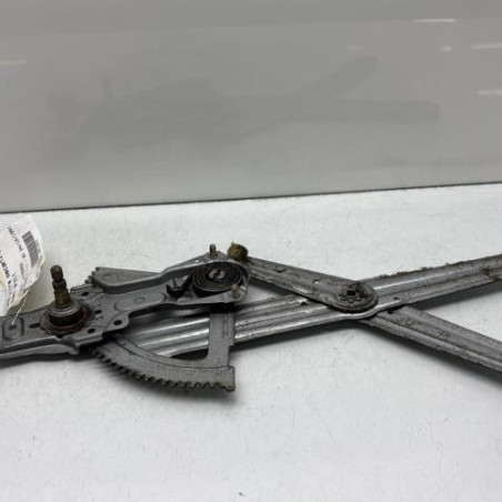 Leve vitre mecanique avant droit PEUGEOT 205 Photo n°1