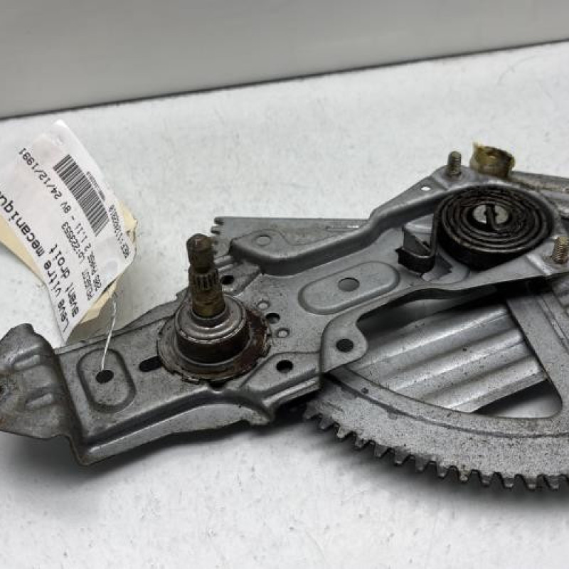 Leve vitre mecanique avant droit PEUGEOT 205 Photo n°2