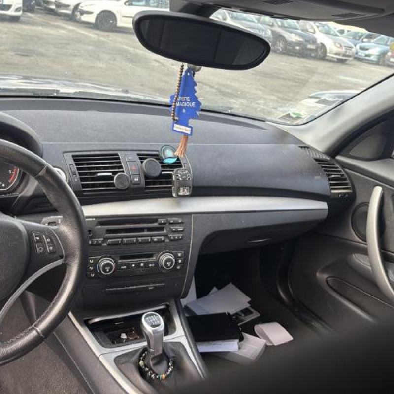 Optique avant principal droit (feux)(phare) BMW SERIE 1 E87 Photo n°20