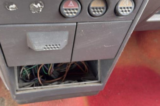 Moteur essuie glace avant PEUGEOT 205