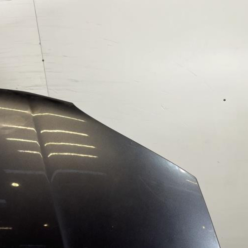 Capot BMW SERIE 1 E87 Photo n°3