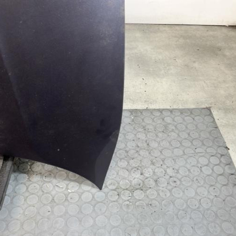 Capot BMW SERIE 1 E87 Photo n°4