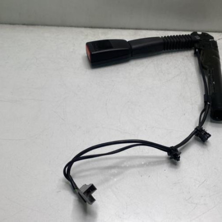 Attache ceinture avant droit BMW SERIE 1 E87 Photo n°1