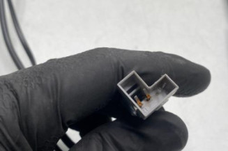 Attache ceinture avant droit BMW SERIE 1 E87