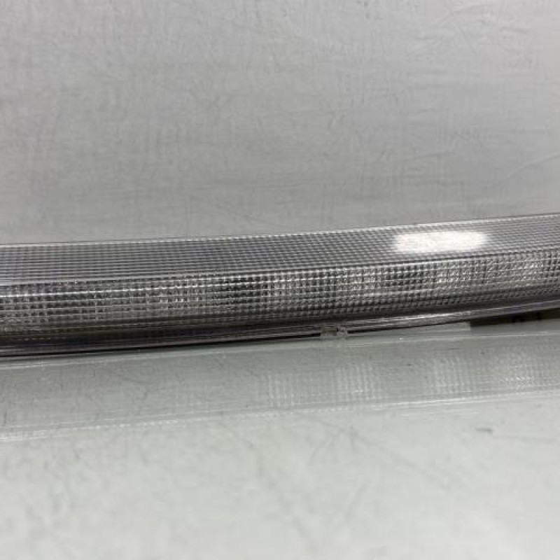 Feu arriere stop central CITROEN C4 CACTUS Photo n°2