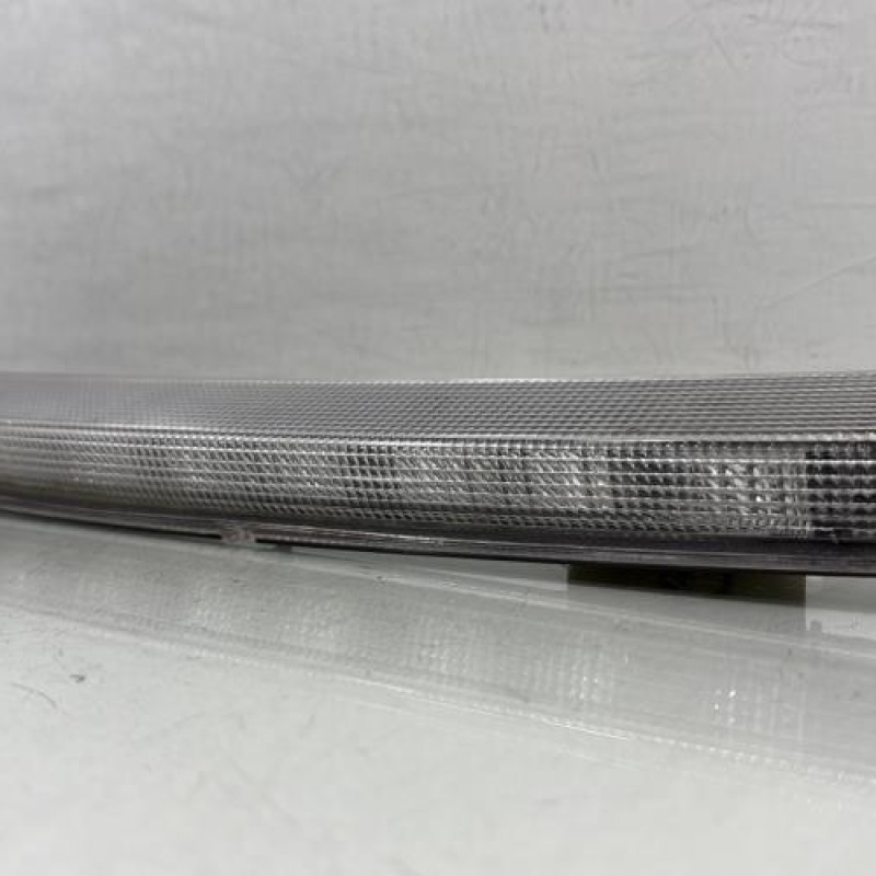 Feu arriere stop central CITROEN C4 CACTUS Photo n°3