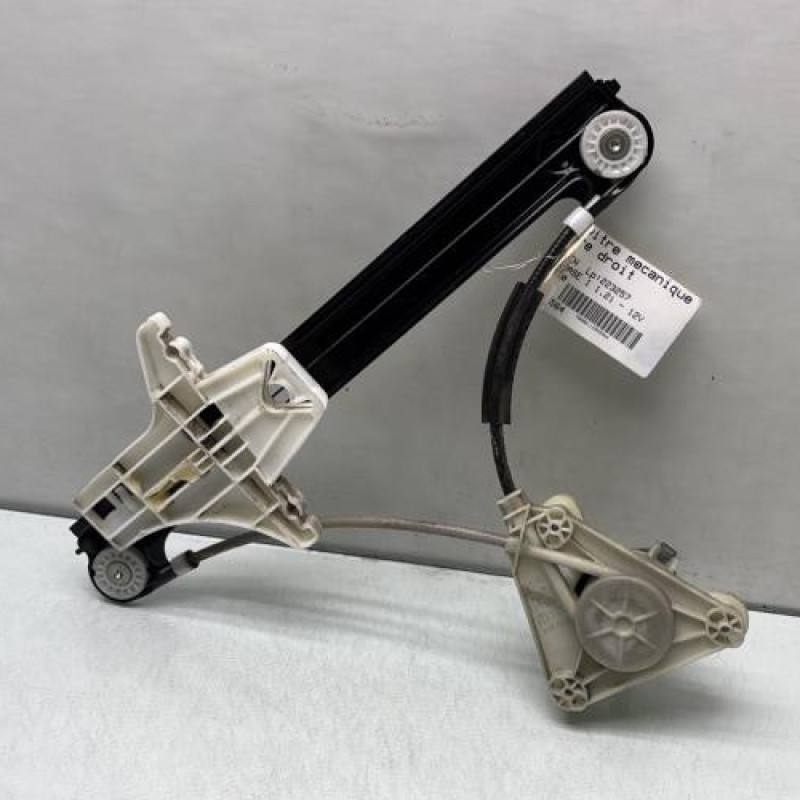 Leve vitre mecanique arriere droit VOLKSWAGEN POLO 5 Photo n°5