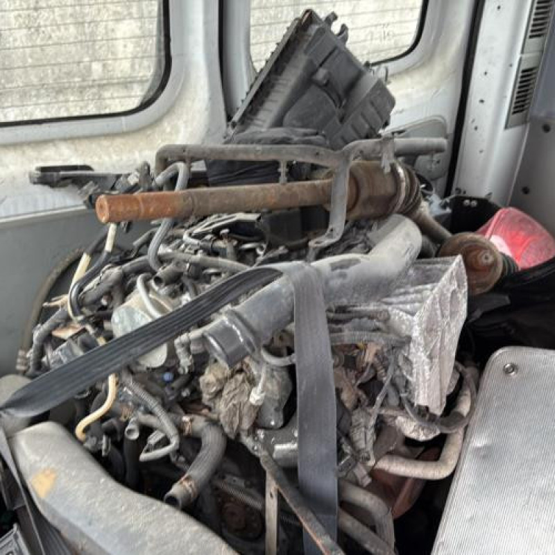 Trappe d'essence RENAULT TRAFIC 2 Photo n°10