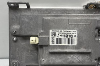 Ecran GPS PEUGEOT 208 1